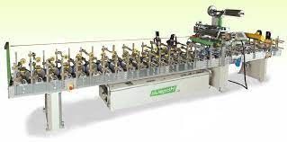 comprar Máquina de envoltura de perfiles de control por PLC 0,6Mpa Equipo de envoltura de perfiles de madera Fabricación en línea