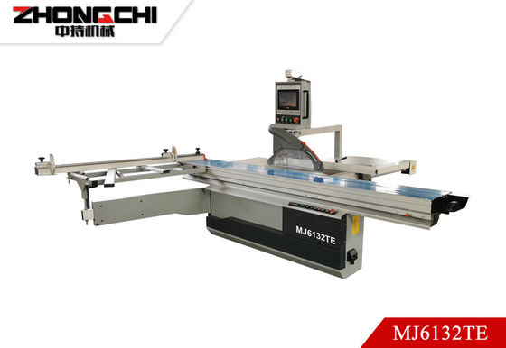 CNC Presión de alimentación automática Trabajo de la madera Mesa corredera